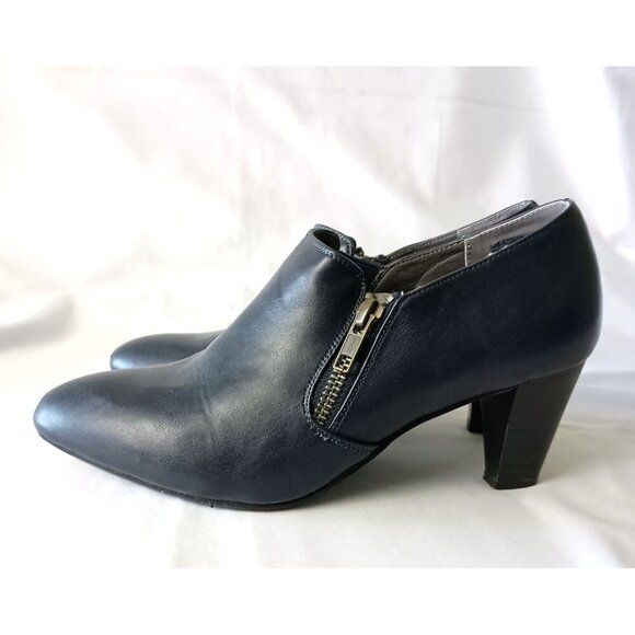 RIALTO Sarina Navy Ankle Boots Size 7 Wide Faux Leather Side Zip Booties - Picture 2 of 12
